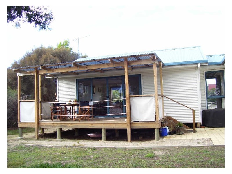 6 Swanwick Dr, Coles Bay TAS 7215
