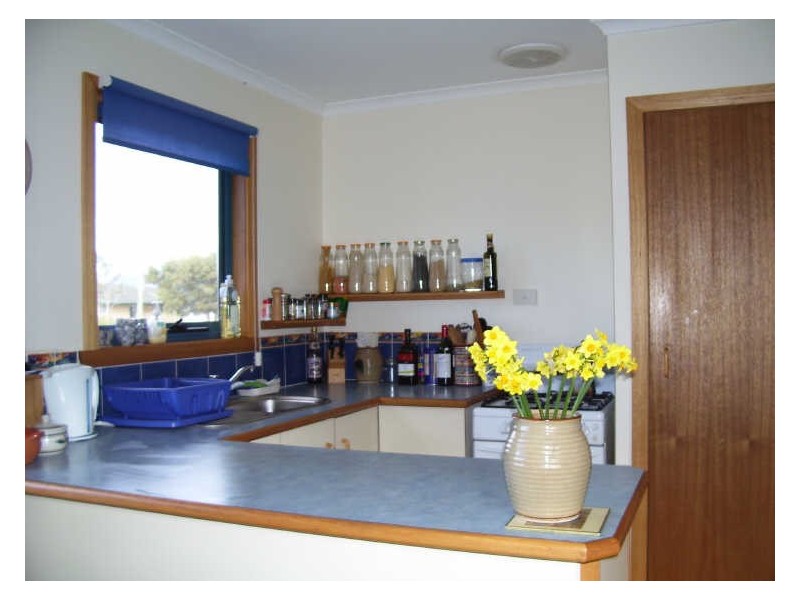 6 Swanwick Dr, Coles Bay TAS 7215