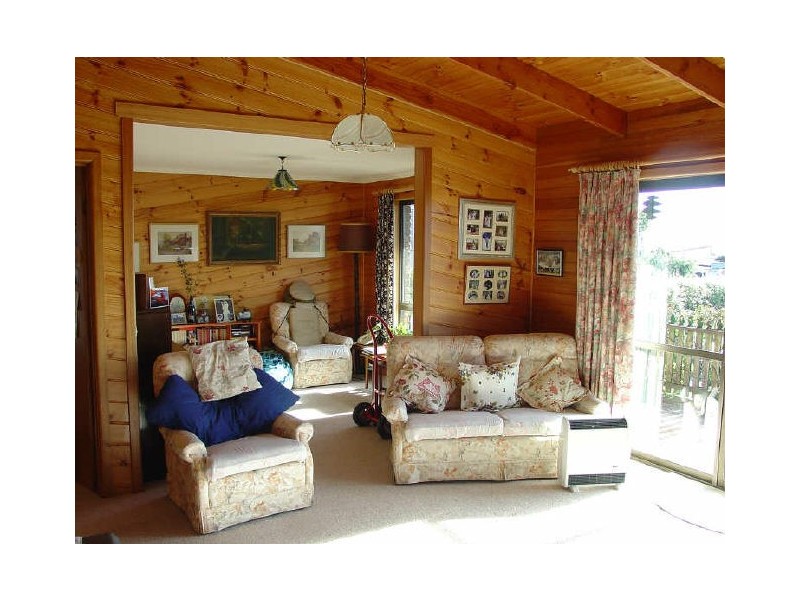 20 Banksia Street, Bicheno TAS 7215