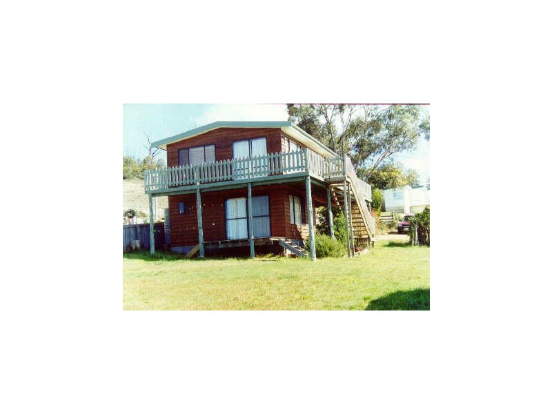 4 Harvey Avenue, Bicheno TAS 7215