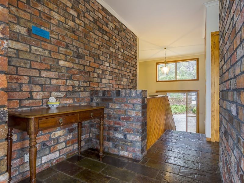 RA31 Oyster Bay Court, Coles Bay TAS 7215