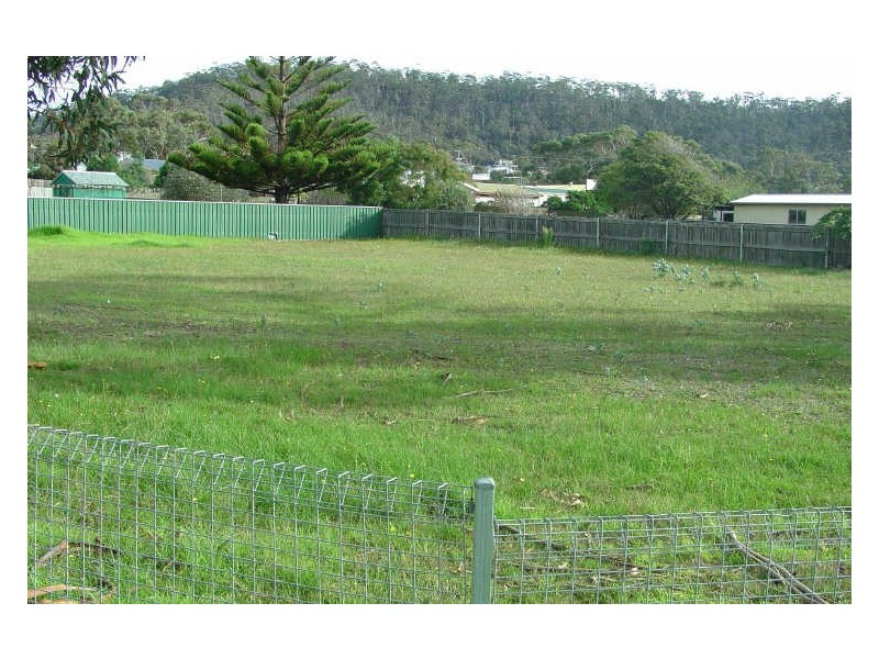 13 Fraser Street, Bicheno TAS 7215