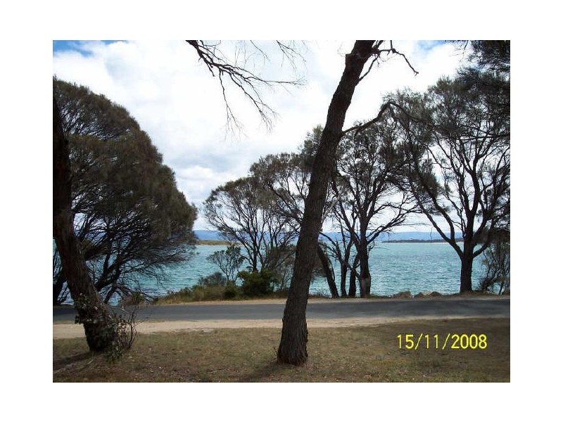 43 Esplanade, Coles Bay TAS 7215