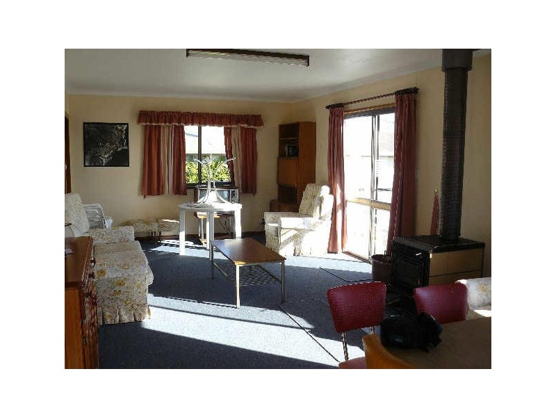 85 Swanwick Drive, Coles Bay TAS 7215