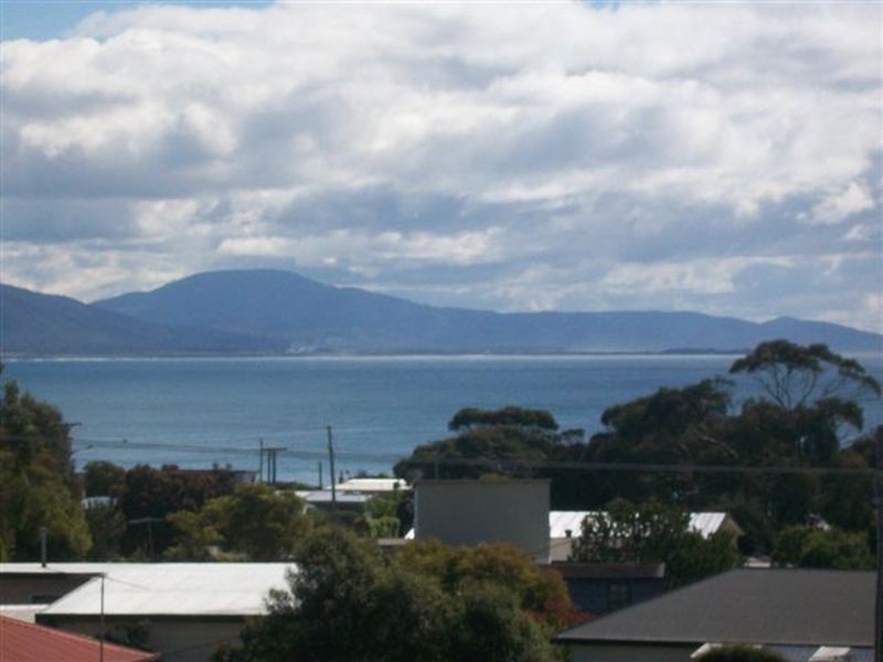 14 Tribe Street, Bicheno TAS 7215