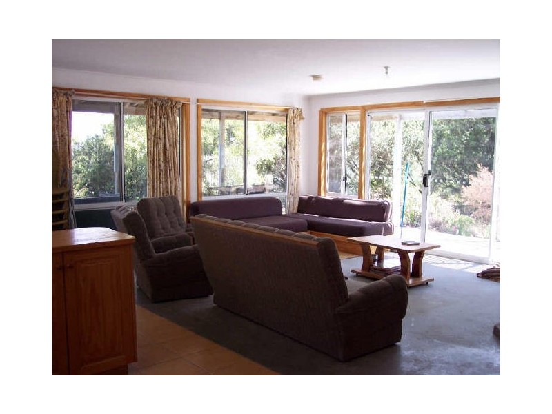 21 Hazards View Drive, Coles Bay TAS 7215