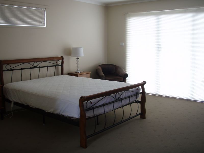 5/16 Meredith Court, Swansea TAS 7190