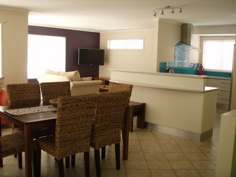 5/16 Meredith Court, Swansea TAS 7190