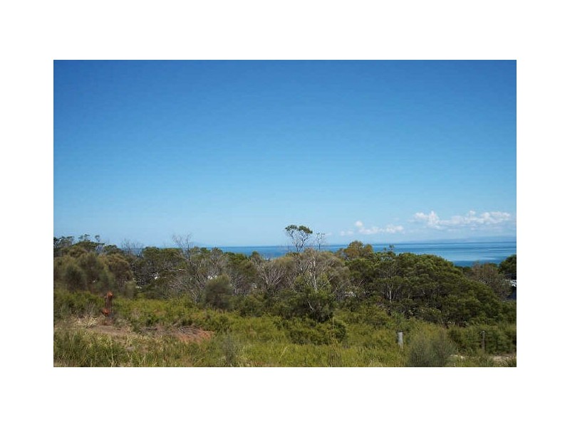 30 Oyster Bay Court, Coles Bay TAS 7215