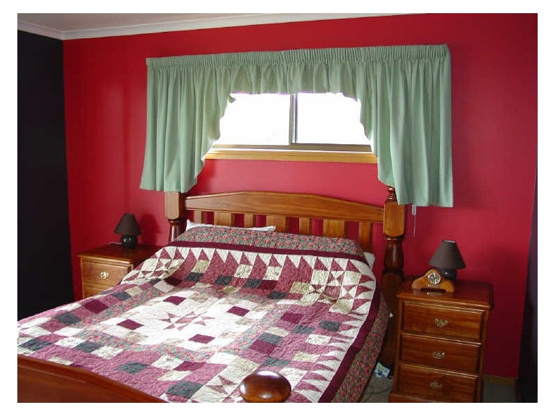 16 Burgess Street, Bicheno TAS 7215