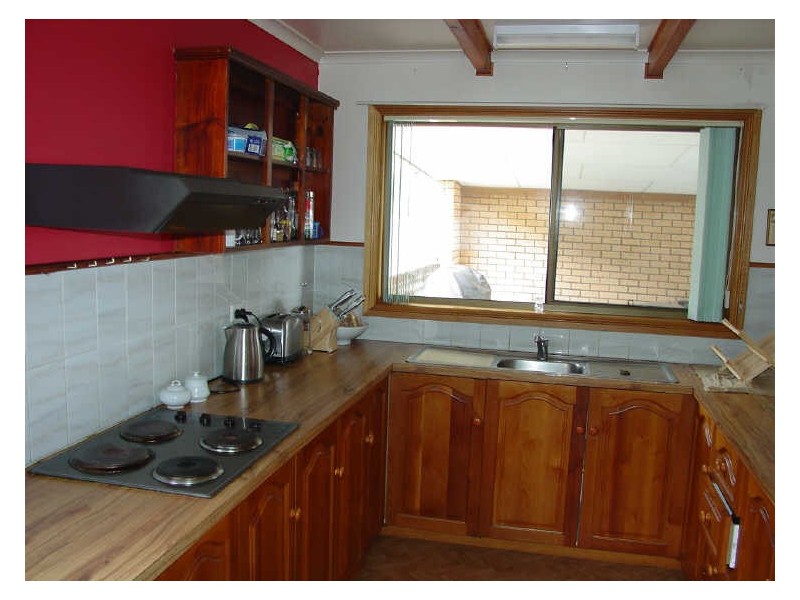 16 Burgess Street, Bicheno TAS 7215