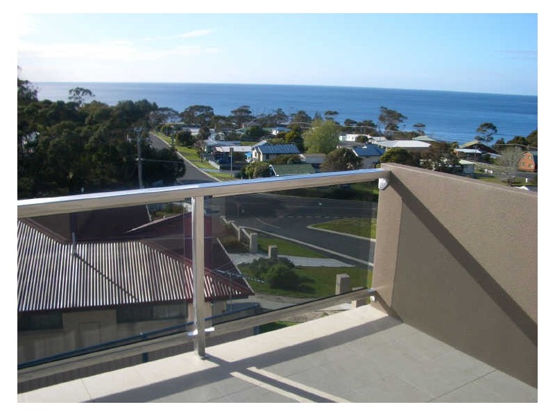 Unit 1/32 Douglas Street, Bicheno TAS 7215