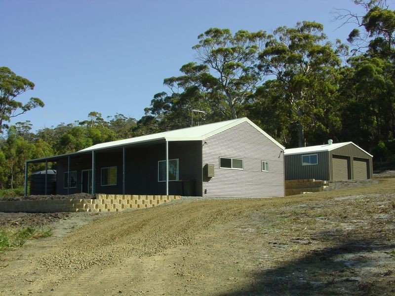 116 Harveys Farm Road, Bicheno TAS 7215