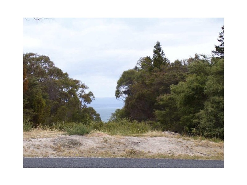 14 Cosgrove Street, Coles Bay TAS 7215