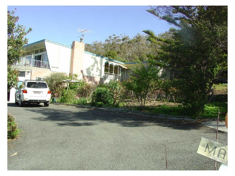 166 Tasman Highway, Bicheno TAS 7215