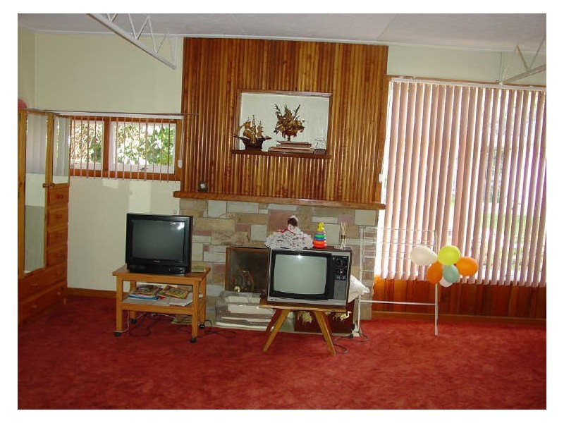 166 Tasman Highway, Bicheno TAS 7215