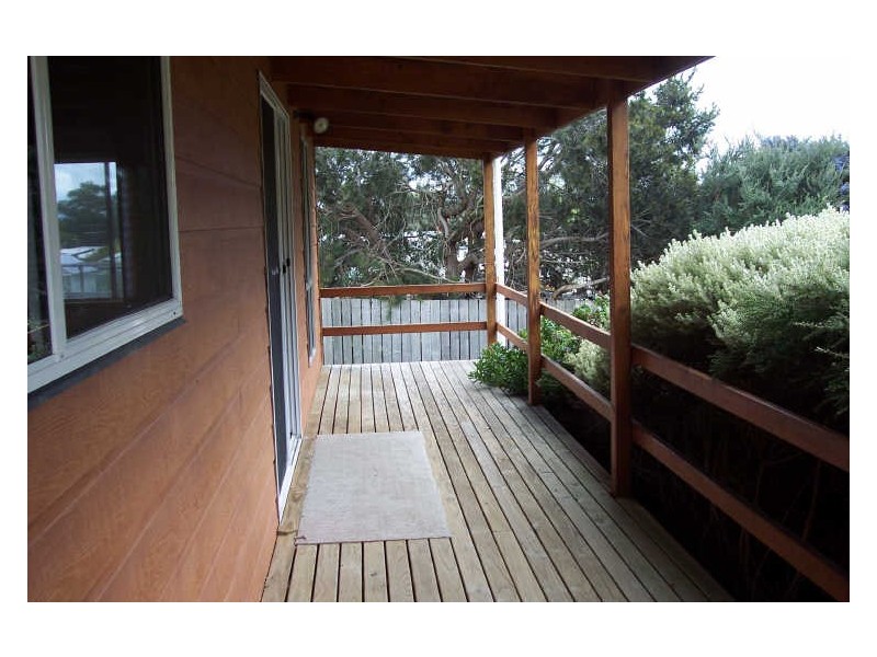 18 Freycinet Drive, Coles Bay TAS 7215