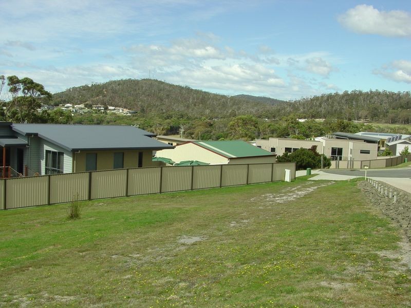 6 Diamond Waters Rise, Bicheno TAS 7215