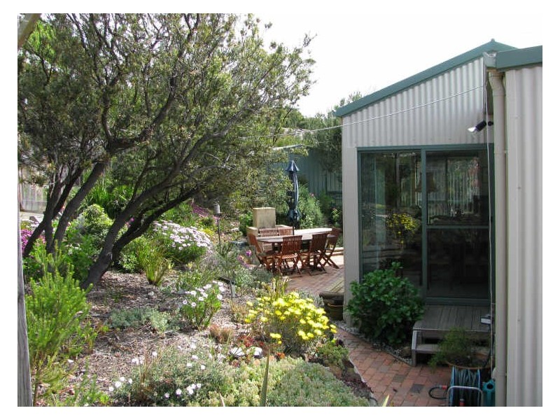 2 Muirs Place, Coles Bay TAS 7215
