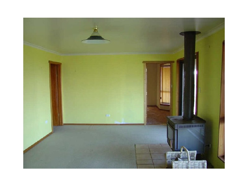24 Harveys Farm Road, Bicheno TAS 7215