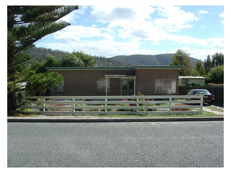 11 Fraser Street, Bicheno TAS 7215