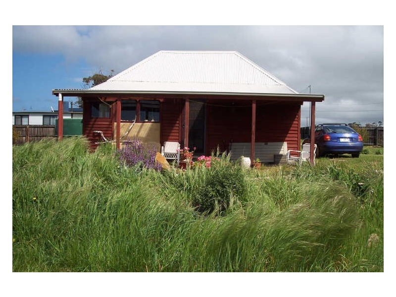 9 Champ Street, Seymour TAS 7215