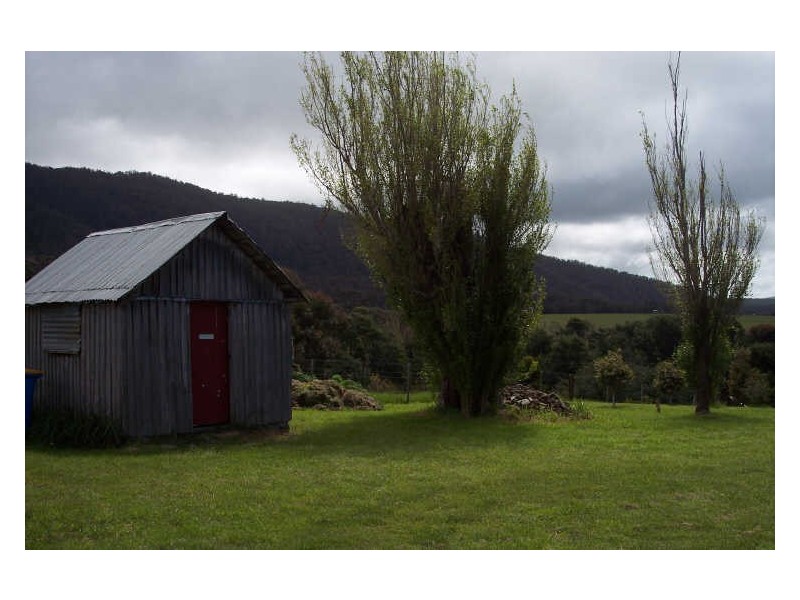 9 Champ Street, Seymour TAS 7215