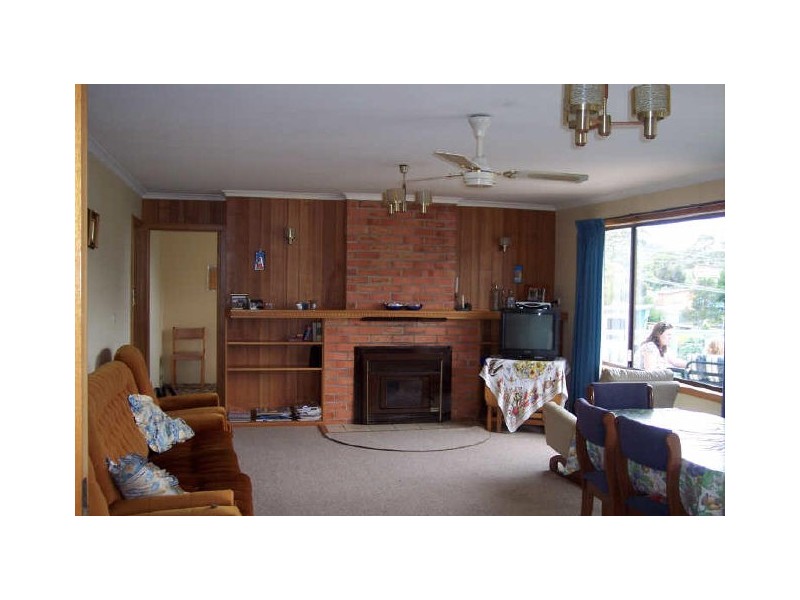 30 Jetty Road, Coles Bay TAS 7215