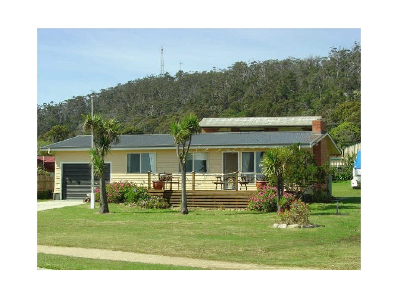 24 Tasman Hwy, Bicheno TAS 7215