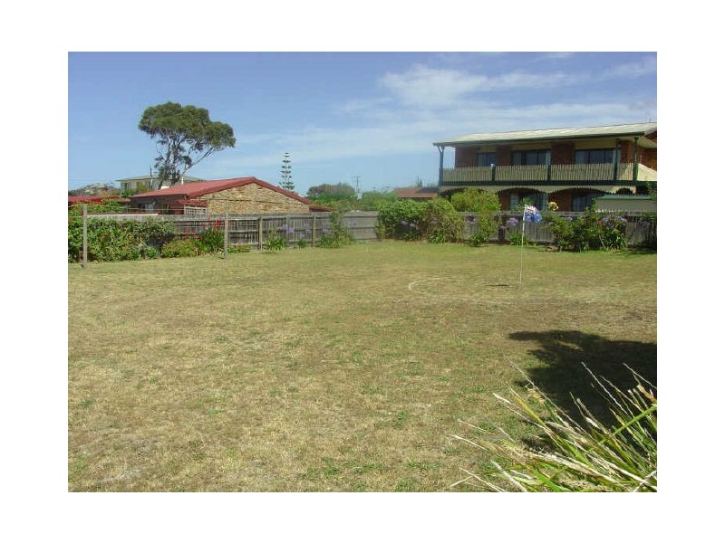 24 Tasman Hwy, Bicheno TAS 7215