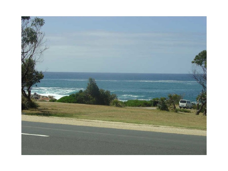 24 Tasman Hwy, Bicheno TAS 7215