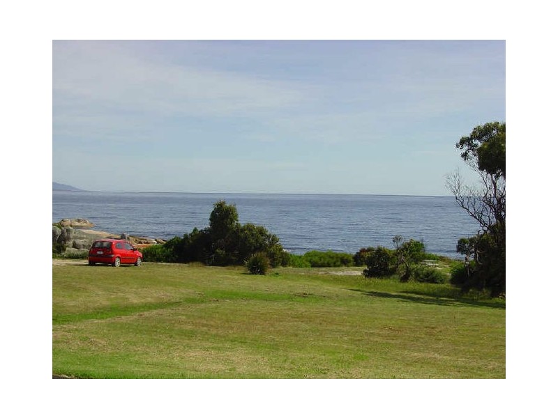 24 Tasman Hwy, Bicheno TAS 7215