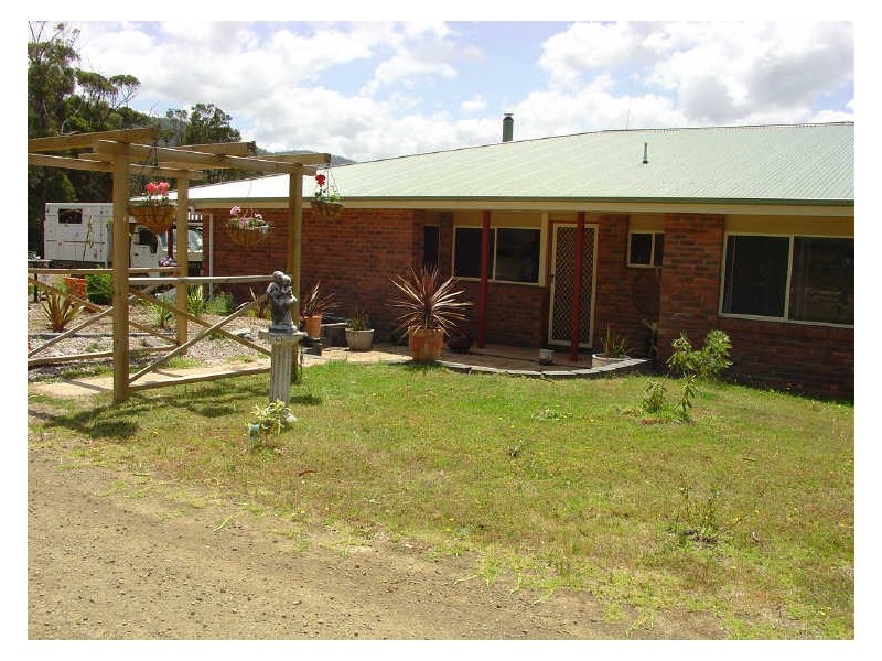 1 Barnard Drive, Bicheno TAS 7215