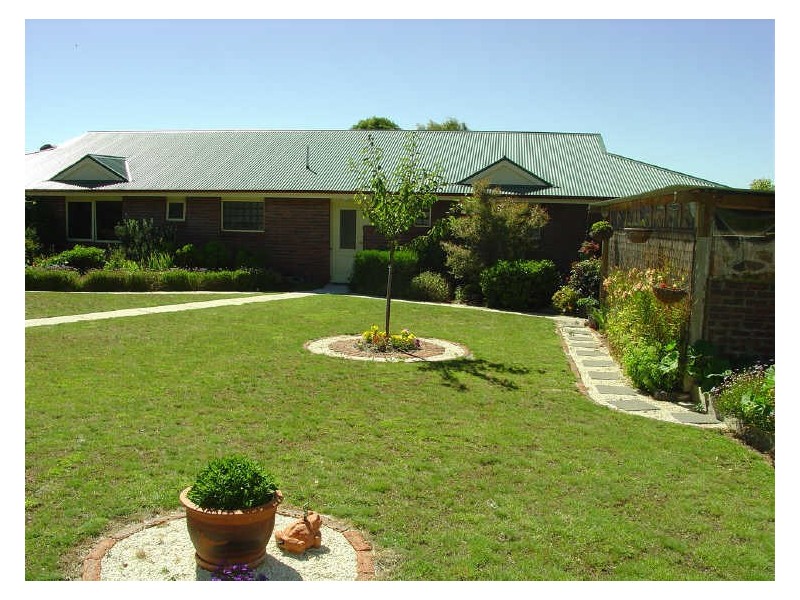 17 A Harveys Farm Road, Bicheno TAS 7215