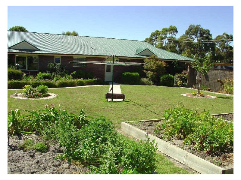17 A Harveys Farm Road, Bicheno TAS 7215