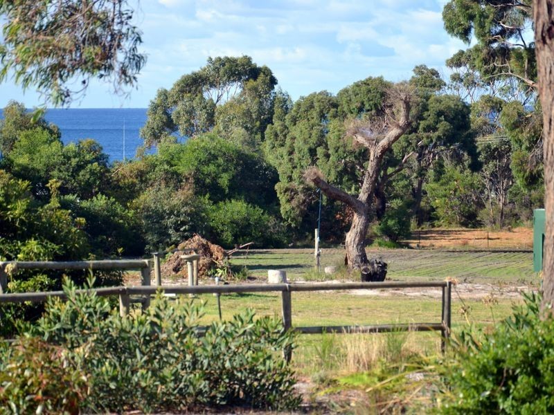 17 A Harveys Farm Road, Bicheno TAS 7215
