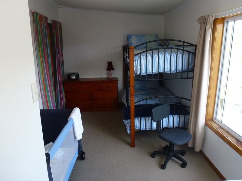 17 Gordon Street, Bicheno TAS 7215