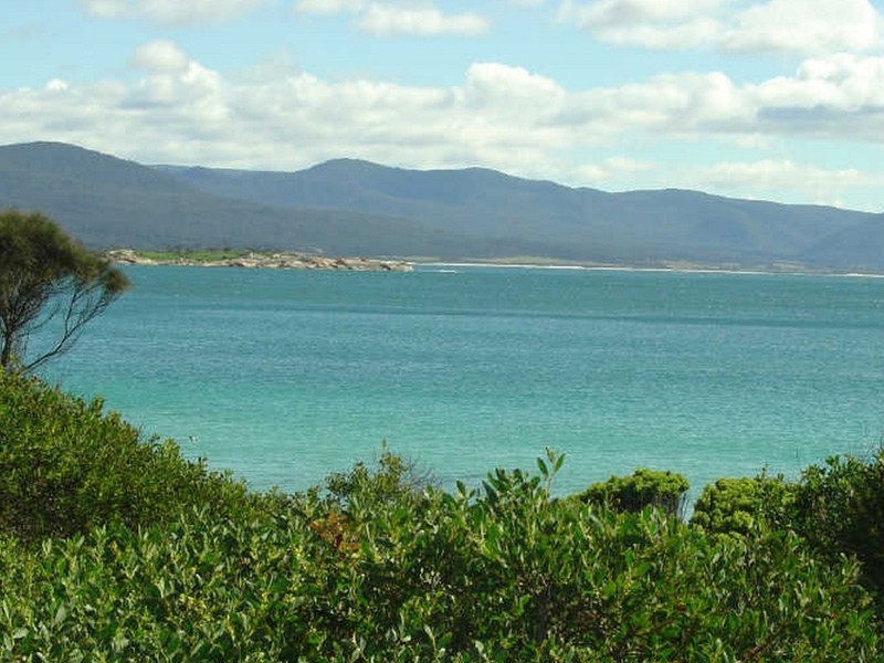 5 Jetty Road, Bicheno TAS 7215