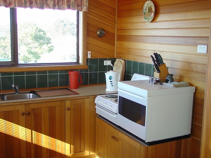 20 Banksia Street, Bicheno TAS 7215