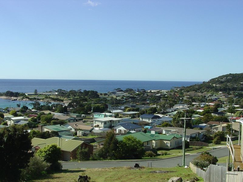 13 Levy Street, Bicheno TAS 7215