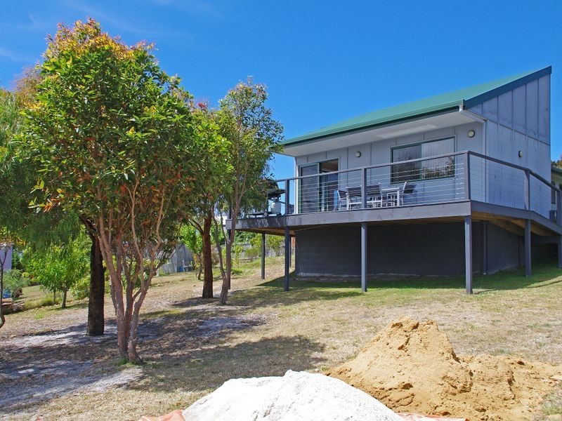 42 Gordon Heights, Bicheno TAS 7215