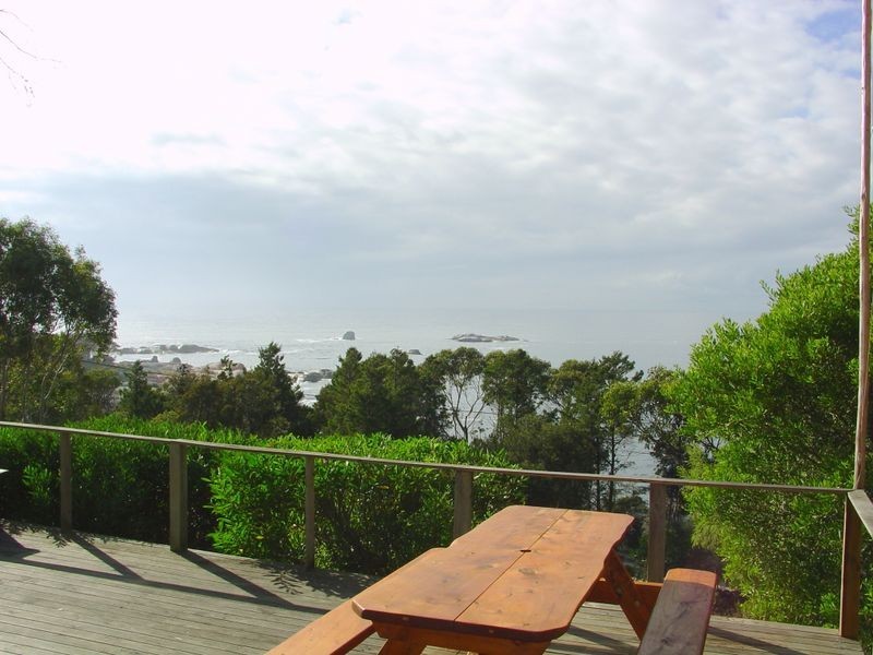 13 The Esplanade, Bicheno TAS 7215