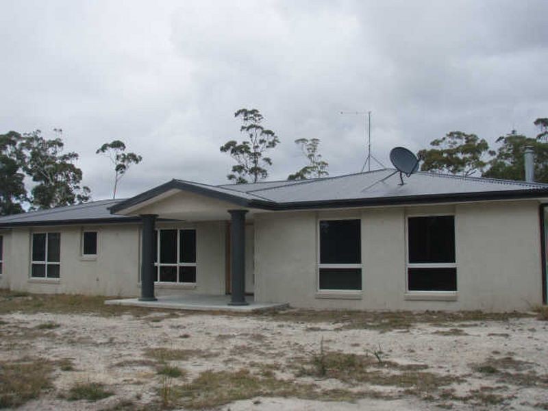 4 Barnard Drive, Bicheno TAS 7215