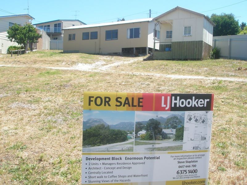 28 Jetty Road, Coles Bay TAS 7215