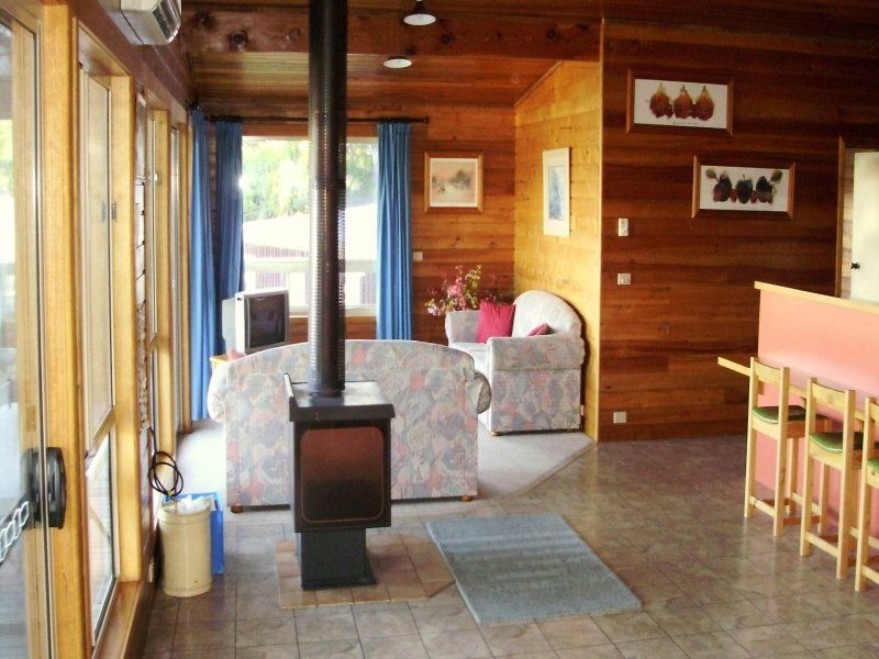 35 Jetty Road, Coles Bay TAS 7215