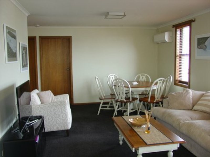 Unit 1/49 Burgess Street, Bicheno TAS 7215