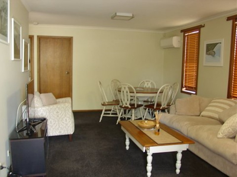 Unit 1/49 Burgess Street, Bicheno TAS 7215