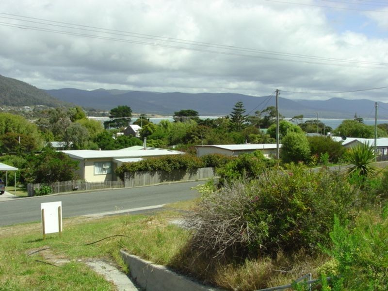 18 Fraser Street, Bicheno TAS 7215