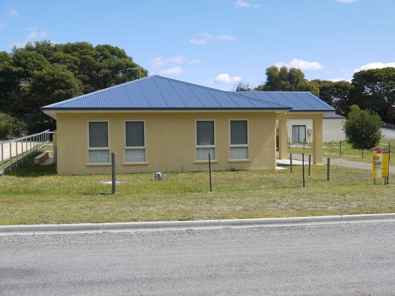 6 Muir’s Place, Coles Bay TAS 7215