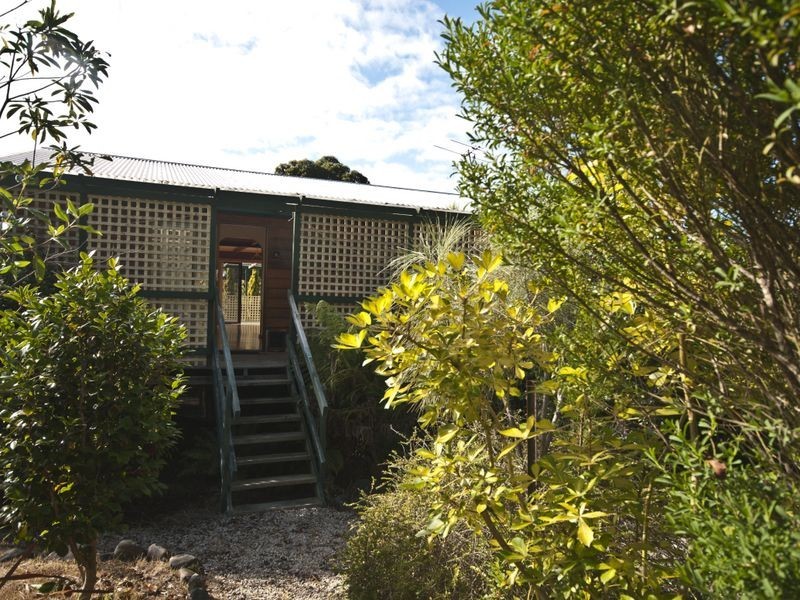 4 Burgess Street, Bicheno TAS 7215